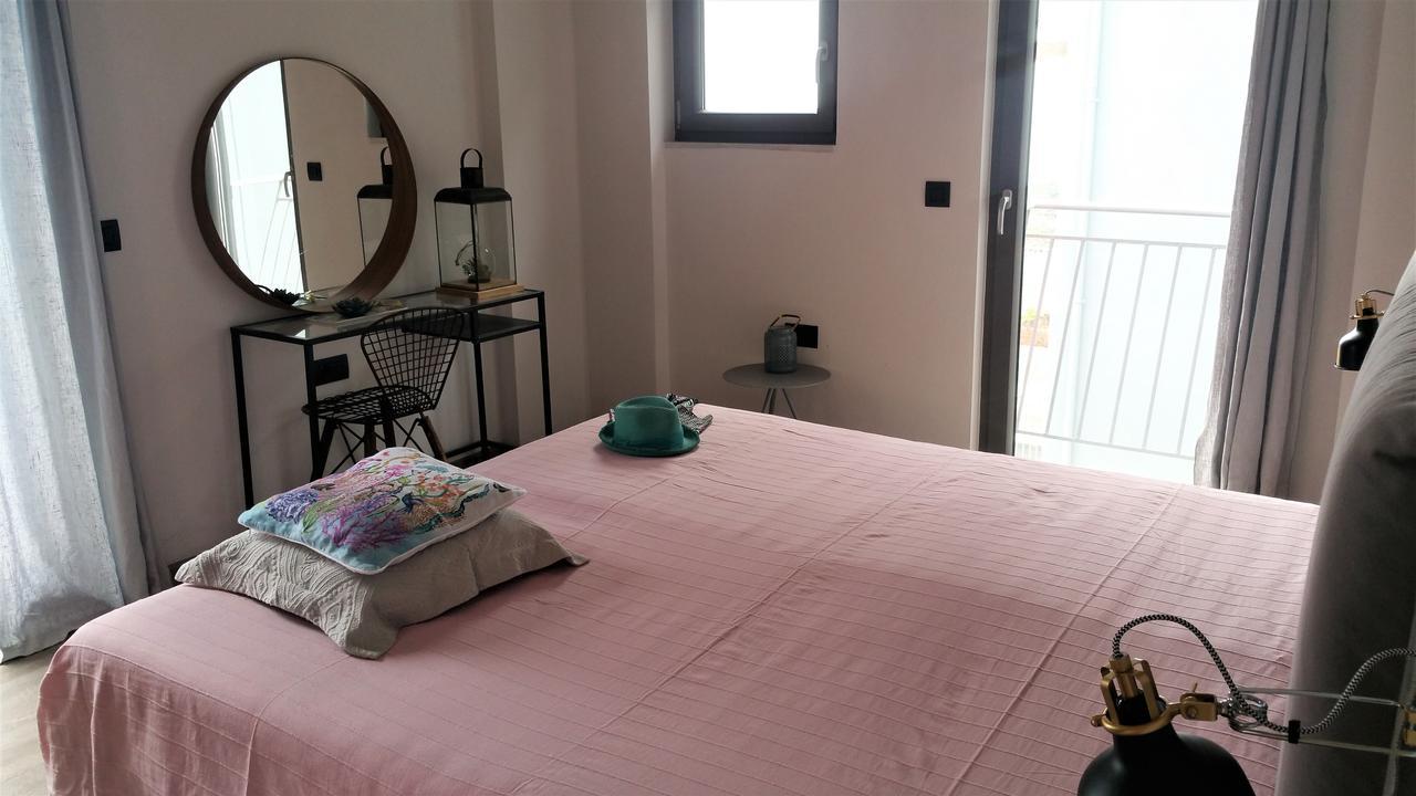 The Z Point Hotel Parga Luaran gambar
